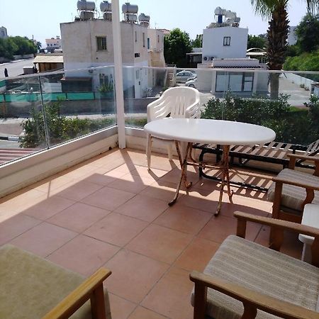 Larnaca, Pervolia 1 Bedroom Seaside Apartment Экстерьер фото